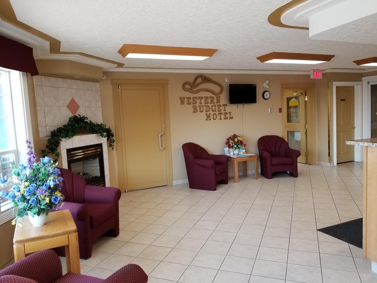 Western Budget Motel West 红鹿 外观 照片